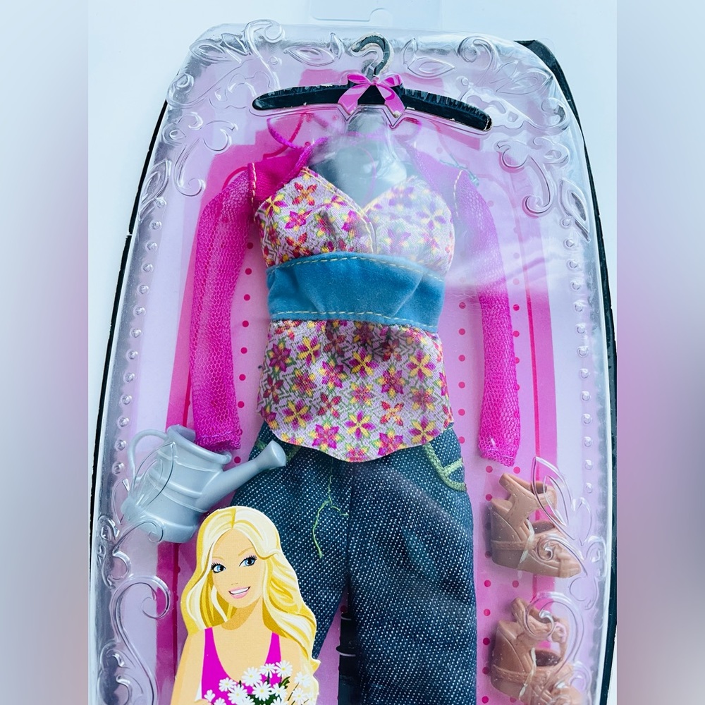 (SOLD) New BARBIE DOLL 2009 Barbie Fashion Fever BD2009 Asst. N4862 #N7491 Garde - Picture 3 of 8